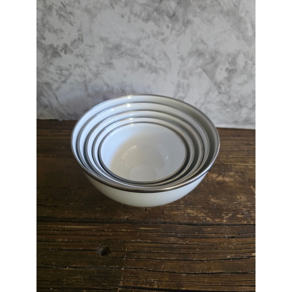 White Enamel Nesting Mixing Bowls Set of 5 Silver Rim Farmhouse Kitchenware